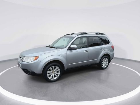 Used 2013 Subaru Forester 2.5X Premium image 4