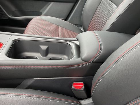 New 2025 Nissan Kicks SR w/ Illumination Package image 11