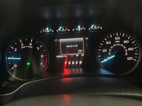 Certified 2019 Ford F150 XLT w/ Trailer Tow Package image 36