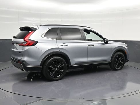 Used 2023 Honda CR-V Sport Touring image 3