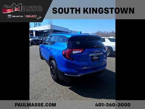 Used 2024 GMC Terrain AT4 w/ Tech Package AWD/4WD image 4