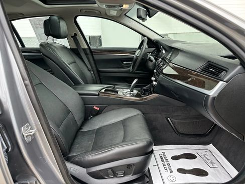 Used 2013 BMW 528i Sedan RWD image 13