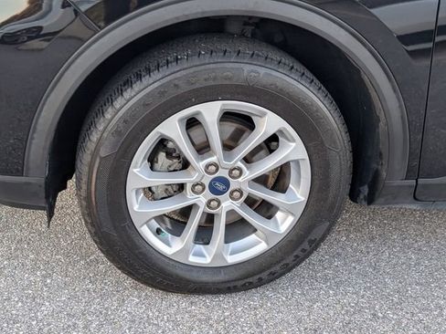 Used 2020 Ford Escape SE image 4