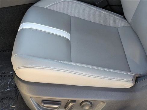 Certified 2025 Toyota Camry SE image 15