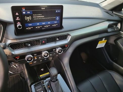 New 2026 Acura Integra image 18