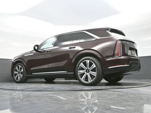 New 2026 Cadillac Escalade IQ Luxury 1 image 16