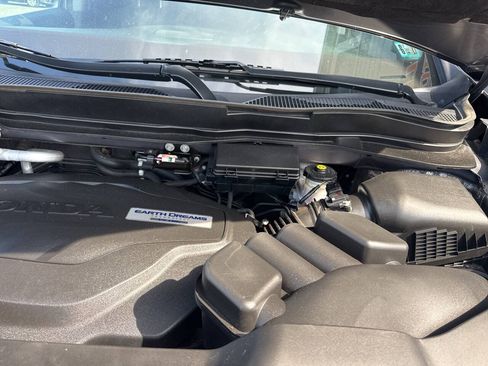 Used 2016 Honda Pilot Elite image 13