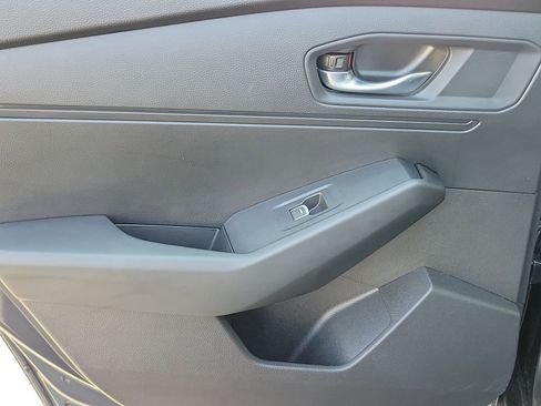 Certified 2025 Honda Accord LX image 14