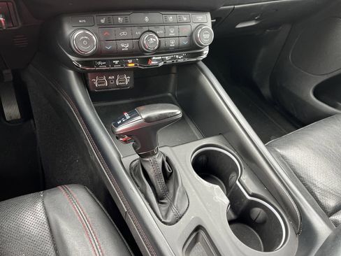 Used 2023 Dodge Durango GT image 9