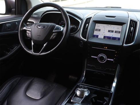 Used 2019 Ford Edge Titanium w/ Cargo Accessory Package image 4