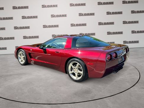 Used 2003 Chevrolet Corvette Coupe w/ Preferred Equipment Group RWD image 3