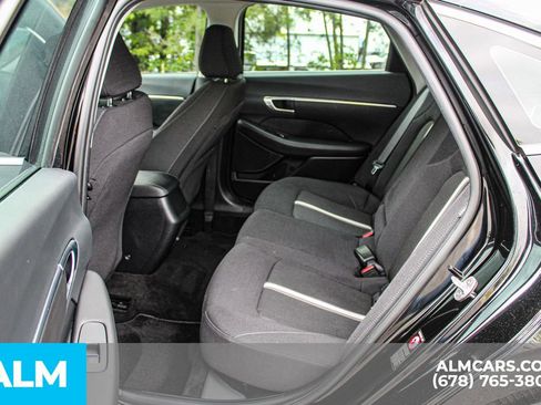 Used 2023 Hyundai Sonata SEL FWD image 16
