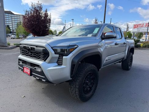 New 2026 Toyota Tacoma TRD Off-Road AWD/4WD image 4