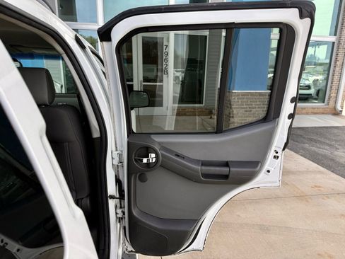 Used 2009 Nissan Xterra S w/ X Gear Pkg image 24