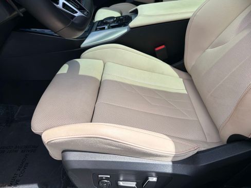Used 2025 BMW X3 M50 AWD/4WD image 38