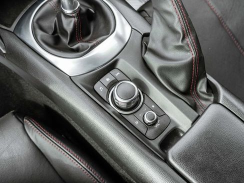 Used 2017 MAZDA MX-5 Miata RF Grand Touring image 17