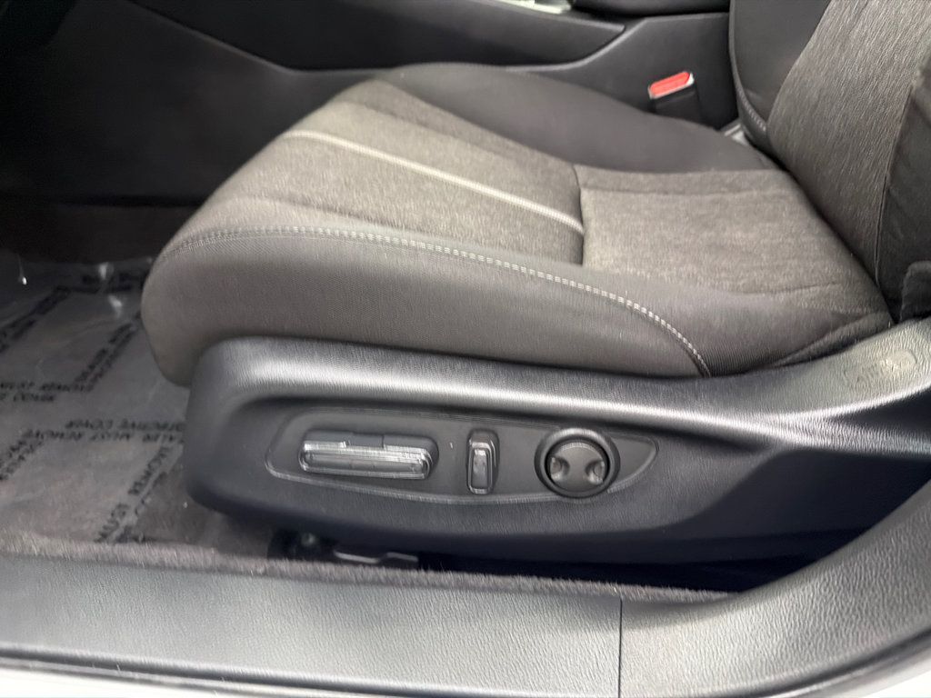 Used 2023 Honda Accord Sport image 10