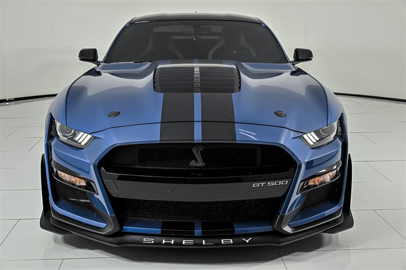 Used 2021 Ford Mustang Shelby GT500 w/ Carbon Fiber Track Pack RWD image 6
