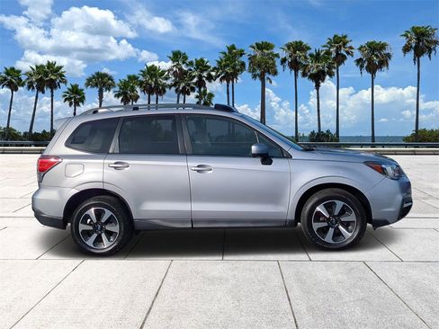 Used 2017 Subaru Forester 2.5i Premium w/ Popular Package #1A image 3