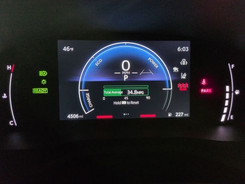 Certified 2025 Toyota Camry SE w/ Convenience Package image 15