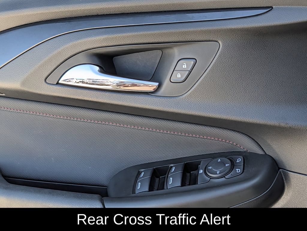 Used 2023 Chevrolet TrailBlazer RS w/ Sun and Liftgate Package AWD/4WD image 25