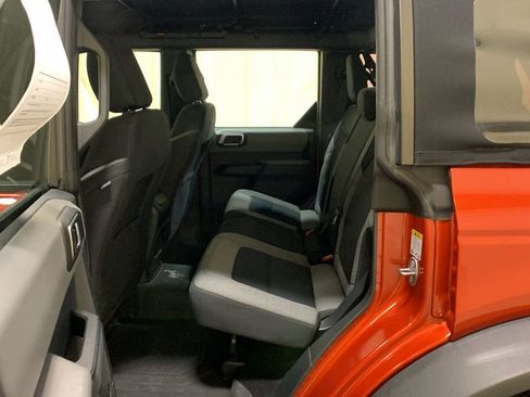 Used 2023 Ford Bronco Base w/ Sasquatch Package image 22