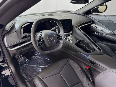 Used 2023 Chevrolet Corvette Stingray Coupe w/ 1LT RWD image 10