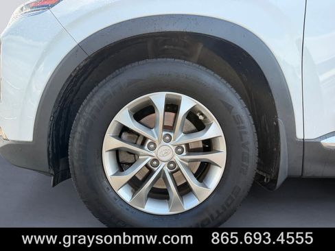 Used 2020 Hyundai Santa Fe SEL AWD/4WD image 9