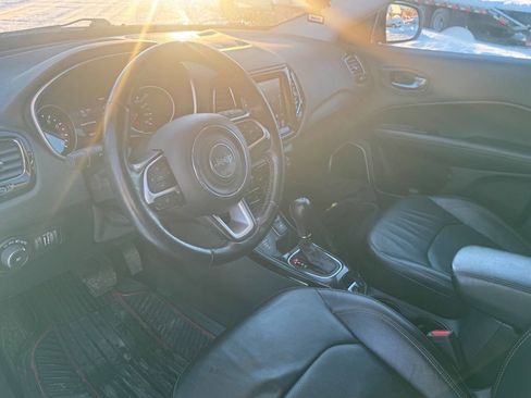 Used 2020 Jeep Compass Limited image 9