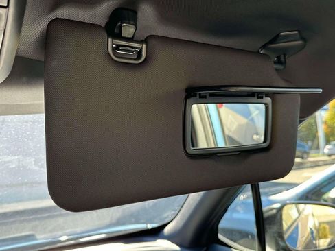 Certified 2025 Subaru Forester image 26