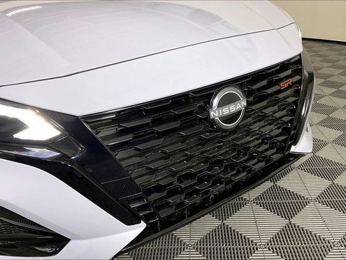 New 2026 Nissan Altima 2.5 SR AWD/4WD image 33