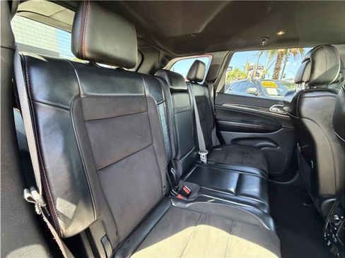 Used 2020 Jeep Grand Cherokee Trailhawk w/ Interior Metal Package AWD/4WD image 30