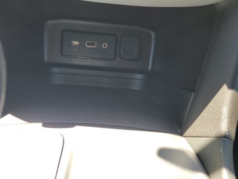 Certified 2024 Chevrolet Equinox LS w/ LS Convenience Package FWD image 20