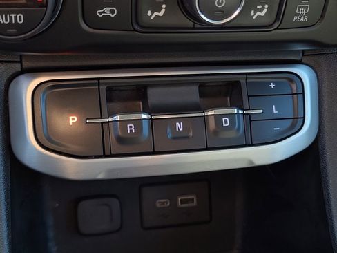 Used 2020 GMC Acadia SLE w/ Driver Convenience Package image 27