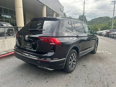 Used 2020 Volkswagen Tiguan SE FWD image 6