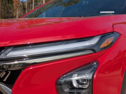 New 2026 Chevrolet Trax RS w/ Sunroof Package image 28