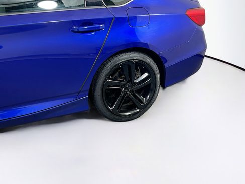 Used 2022 Honda Accord Sport image 28