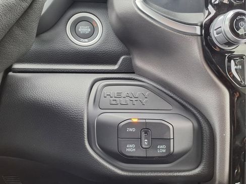 New 2026 RAM 3500 Big Horn AWD/4WD image 28