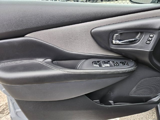 Used 2024 Nissan Murano SL AWD/4WD image 25