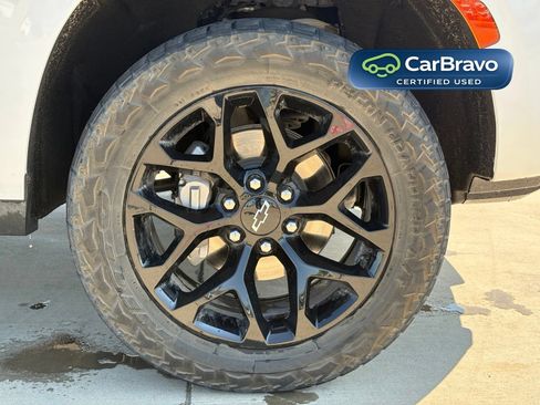 Certified 2023 Chevrolet Tahoe Z71 AWD/4WD image 10