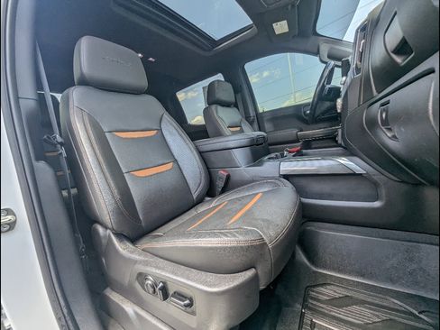 Used 2019 GMC Sierra 1500 AT4 w/ AT4 Preferred Package AWD/4WD image 22