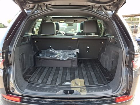 Used 2026 Land Rover Discovery Sport Landmark AWD/4WD image 20