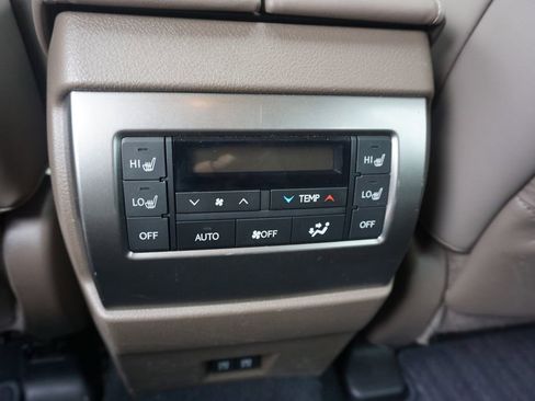 Used 2023 Lexus GX 460 Premium w/ Premium Package AWD/4WD image 14