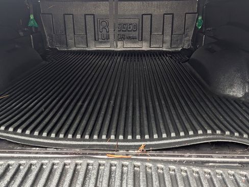 Used 2020 RAM 1500 Laramie image 13