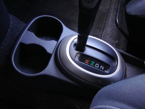 Used 2006 Scion xB FWD image 19