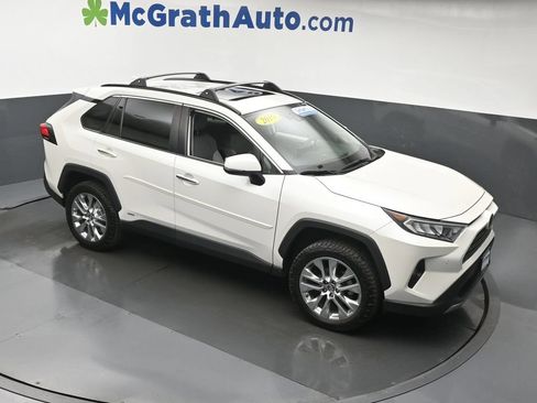 Used 2019 Toyota RAV4 Limited w/ Cold Weather Package AWD/4WD image 3