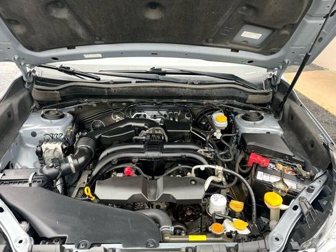 Used 2017 Subaru Forester 2.5i w/ Alloy Wheel Package image 10