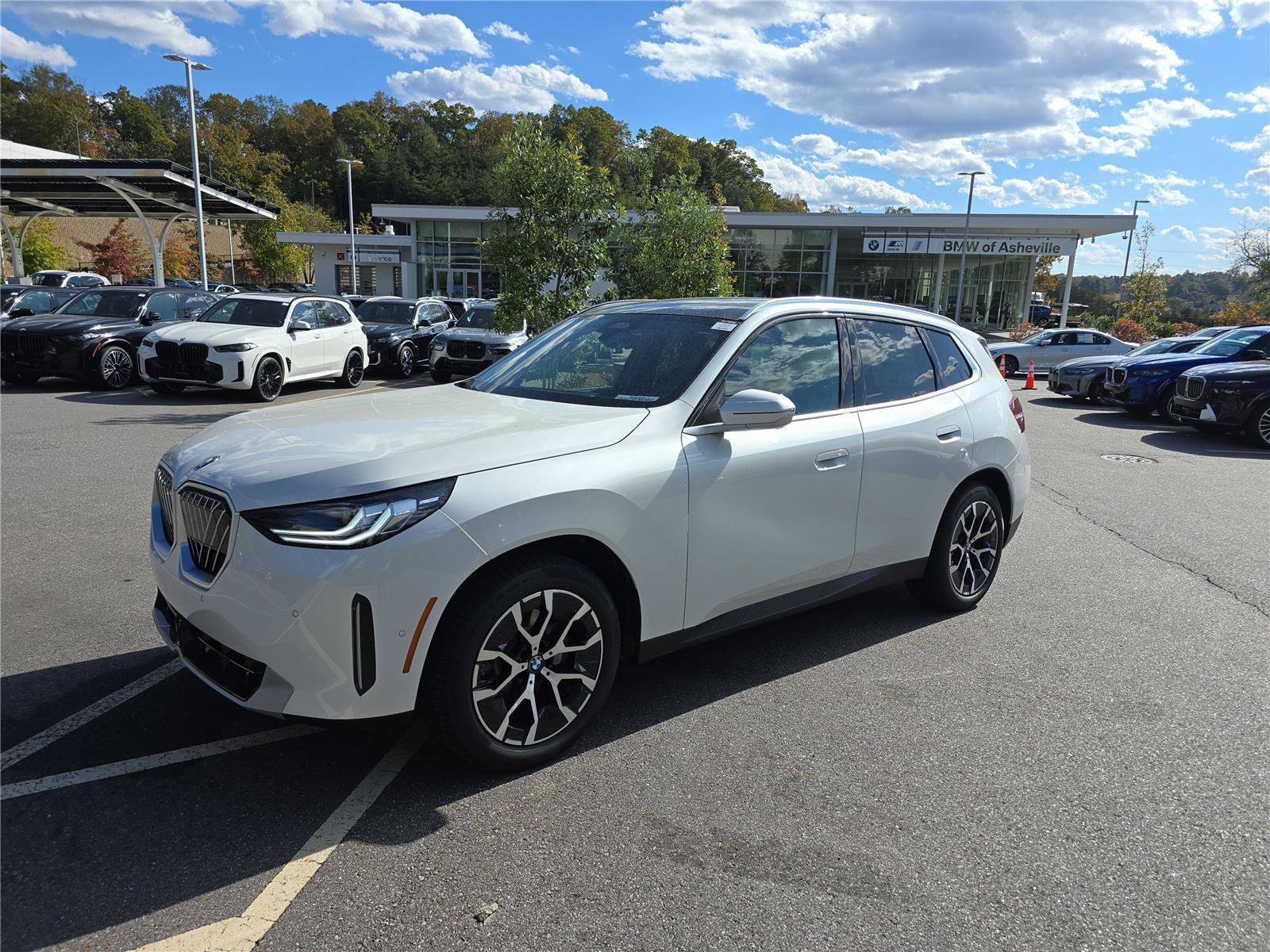 Used 2026 BMW X3 xDrive30i w/ Convenience Package AWD/4WD image 9