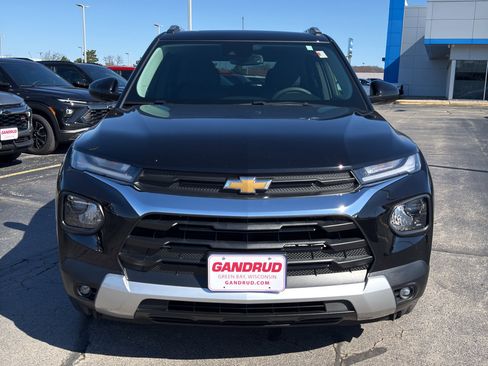 Used 2023 Chevrolet TrailBlazer LT w/ Convenience Package image 3