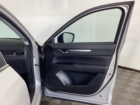 Used 2025 MAZDA CX-5 AWD 2.5 S w/ Preferred Package image 8